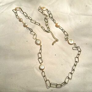 Chains and pearls coin pearls at that couture